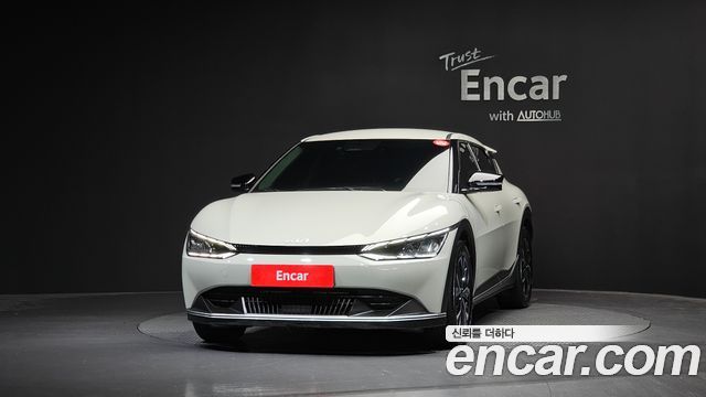 Kia EV6 Long Range Light 2023 — фото 3