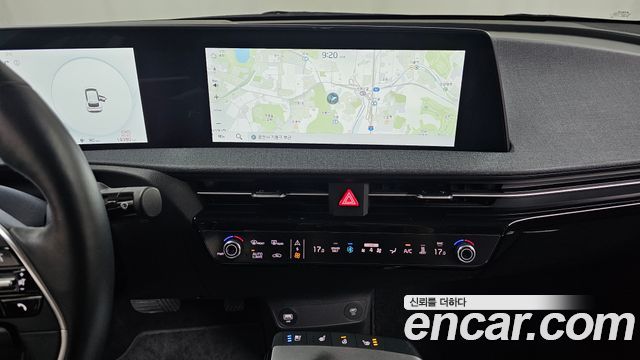 Kia EV6 Long Range Light 2023 — фото 16