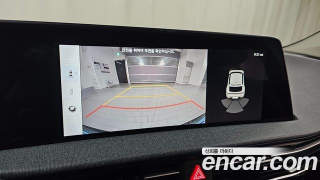 Kia EV6 Long Range Light 2023 — фото 18