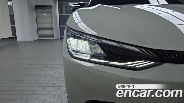 Kia EV6 Long Range Light 2023 — фото 28