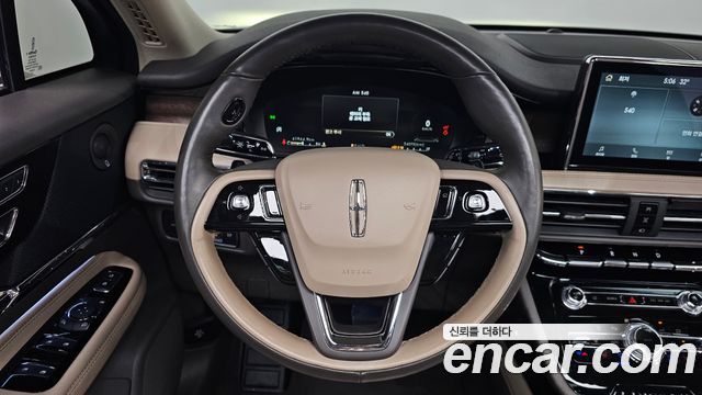 Lincoln Corsair 2.0 Reserve AWD 2022 — фото 15