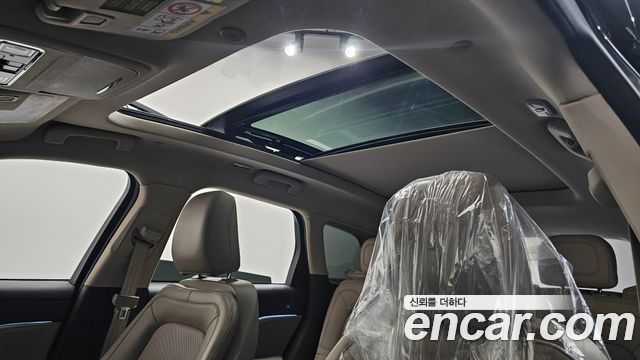 Lincoln Corsair 2.0 Reserve AWD 2022 — фото 17
