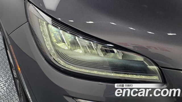 Lincoln Corsair 2.0 Reserve AWD 2022 — фото 22
