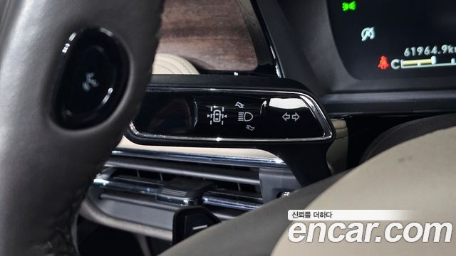 Lincoln Corsair 2.0 Reserve AWD 2022 — фото 38