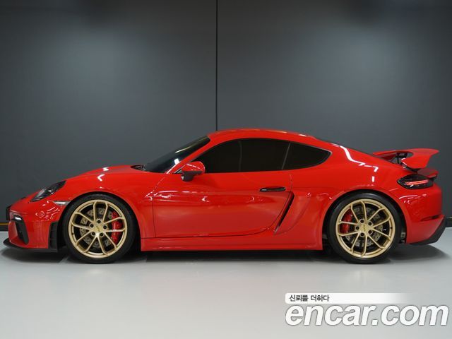 Porsche 718 Cayman 4.0 GT4 2023 — фото 2