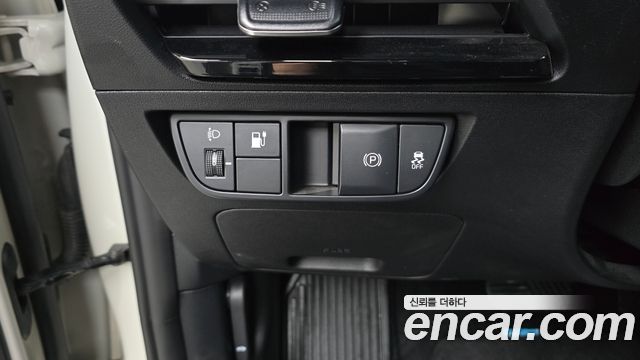Kia EV6 Long Range Light 2023 — фото 22