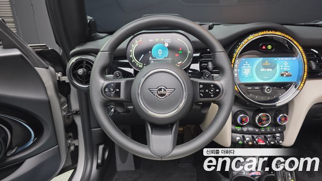 MINI Cooper S Convertible Classic Third Generation 2023 — фото 13
