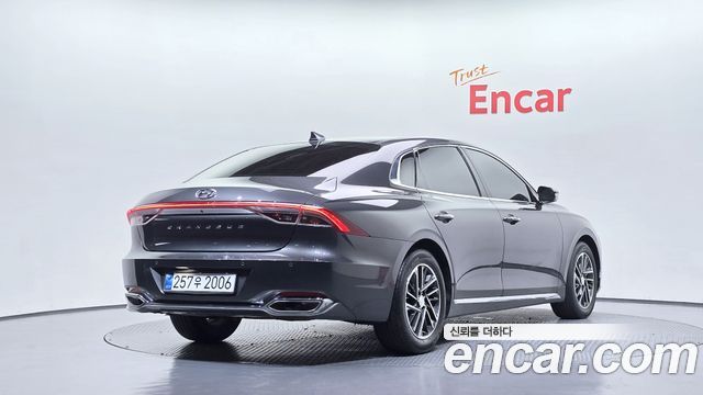 Hyundai Grandeur (IG) 2.5 Premium Choice 2021 — фото 2