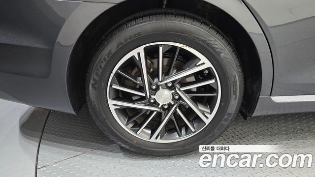 Hyundai Grandeur (IG) 2.5 Premium Choice 2021 — фото 5