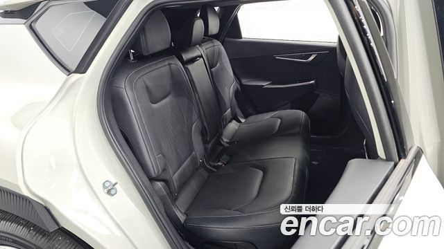 Kia EV6 Long Range Light 2023 — фото 15