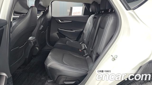 Kia EV6 Long Range Light 2023 — фото 16