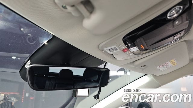 Kia EV6 Long Range Light 2023 — фото 23