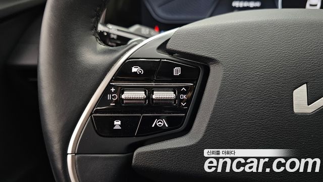 Kia EV6 Long Range Light 2023 — фото 37