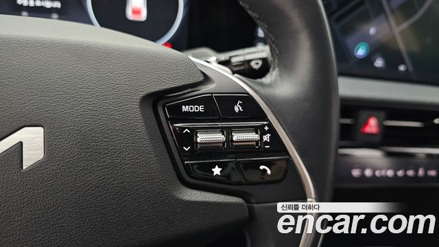 Kia EV6 Long Range Light 2023 — фото 38