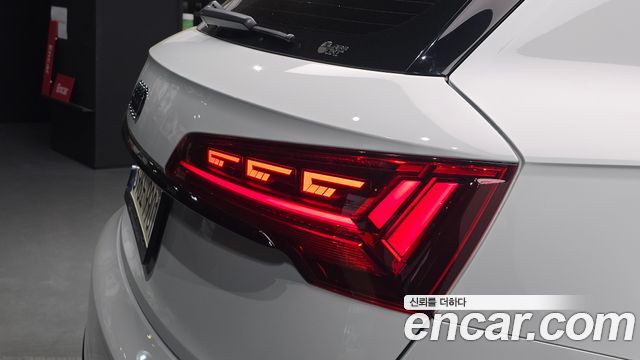 Audi SQ5 (FY) 3.0 TFSI Quattro 2021 — фото 23