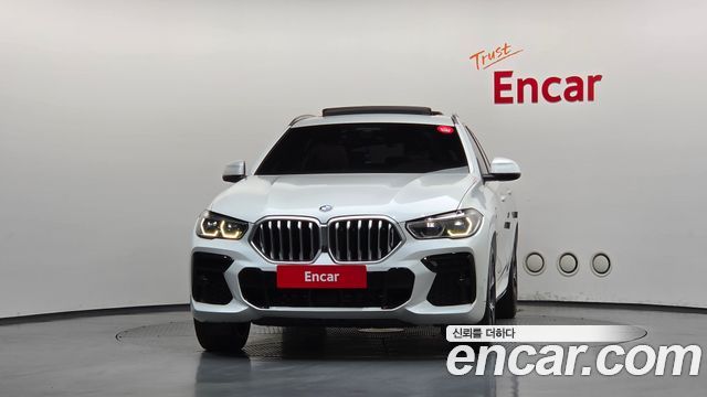 BMW X6 (G06) xDrive40i M Sport 2023 — фото 3