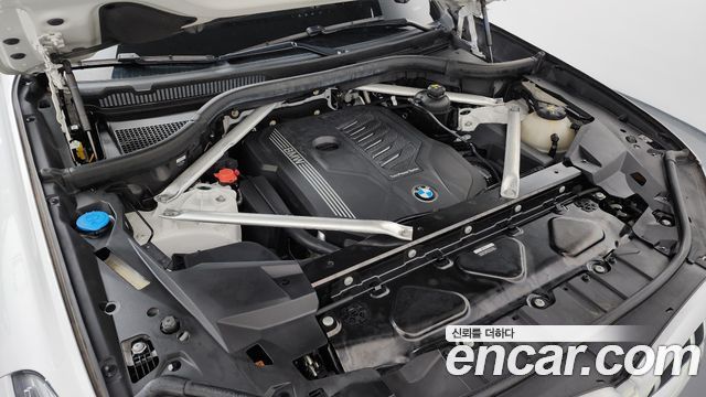 BMW X6 (G06) xDrive40i M Sport 2023 — фото 6