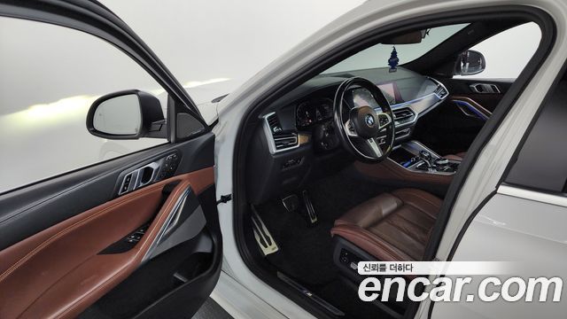 BMW X6 (G06) xDrive40i M Sport 2023 — фото 10