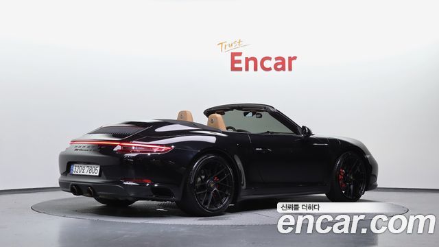 Porsche 911 Carrera 4 GTS Cabriolet 991 2019 — фото 2