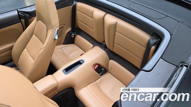 Porsche 911 Carrera 4 GTS Cabriolet 991 2019 — фото 16
