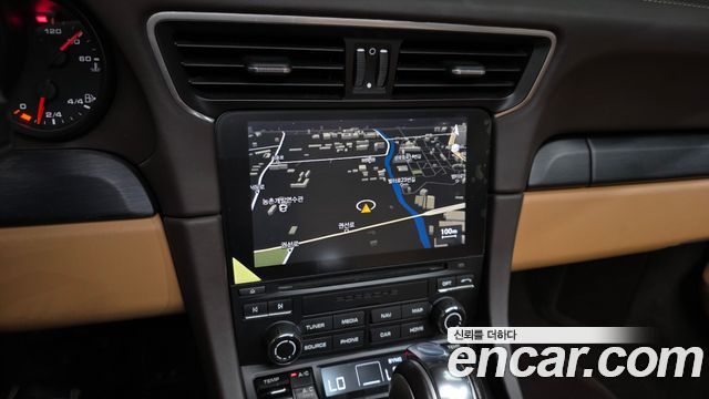 Porsche 911 Carrera 4 GTS Cabriolet 991 2019 — фото 19