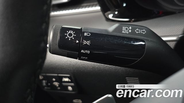 Kia K5 (III) 2.0 Prestige 2023 — фото 28