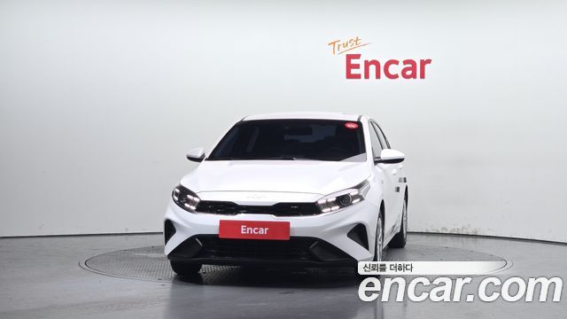 Kia K3 (II) 1.6 Trendy 2023 — фото 3