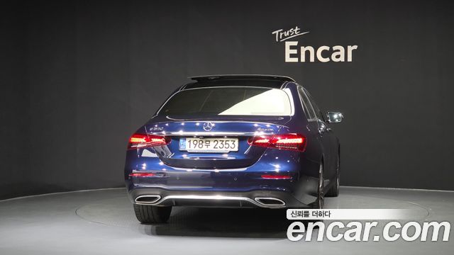 Mercedes-Benz E-Class (W213) E350 4MATIC AMG Line 2021 — фото 4