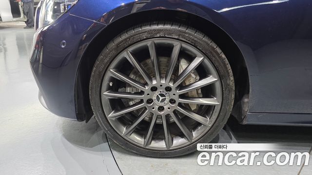 Mercedes-Benz E-Class (W213) E350 4MATIC AMG Line 2021 — фото 5