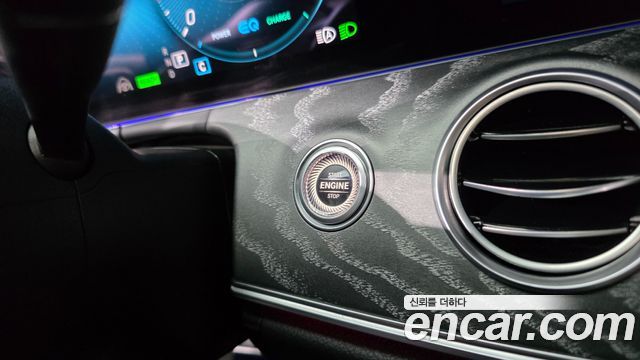 Mercedes-Benz E-Class (W213) E350 4MATIC AMG Line 2021 — фото 17