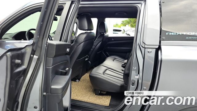 KG Mobility (SsangYong) Rexton Sports Khan Diesel 2.2 4WD Prestige Special (5-Link) 2021 — фото 11