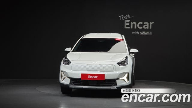 Kia Niro Plus Earth 2024 — фото 3