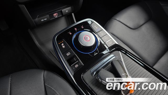 Kia Niro Plus Earth 2024 — фото 9
