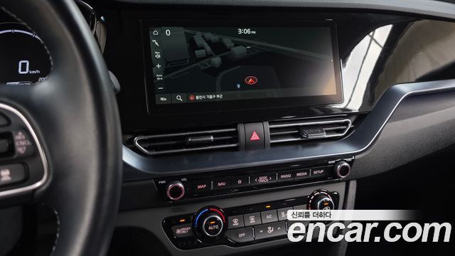 Kia Niro Plus Earth 2024 — фото 17