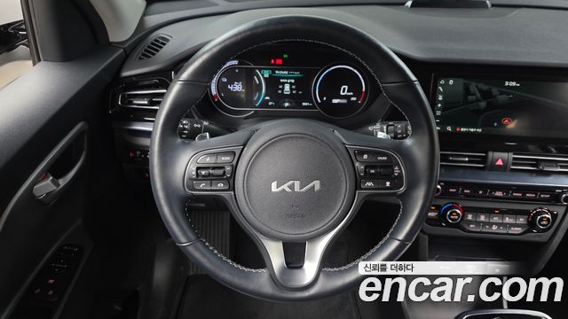 Kia Niro Plus Earth 2024 — фото 18