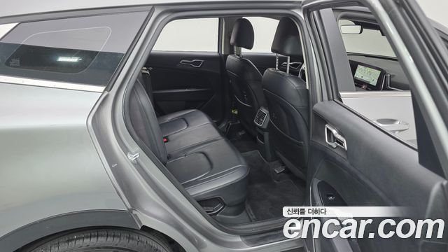Kia Sportage Hybrid (V) Prestige 2WD 2023 — фото 11