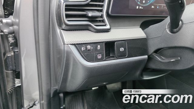 Kia Sportage Hybrid (V) Prestige 2WD 2023 — фото 12