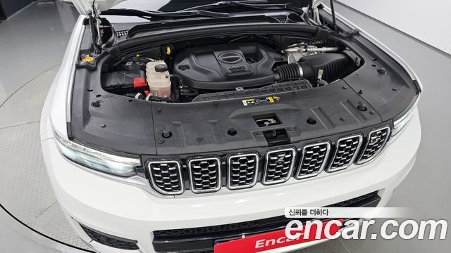 Jeep Grand Cherokee (WL) L 3.6 Summit Reserve 2023 — фото 6