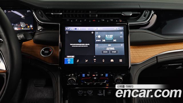 Jeep Grand Cherokee (WL) L 3.6 Summit Reserve 2023 — фото 18