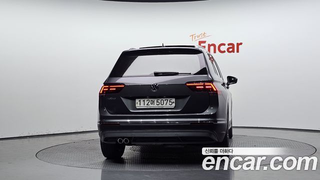 Volkswagen Tiguan (II) 2.0 TDI Prestige 2020 — фото 4
