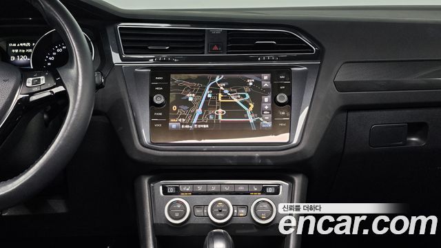 Volkswagen Tiguan (II) 2.0 TDI Prestige 2020 — фото 13