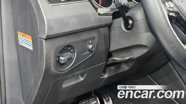 Volkswagen Tiguan (II) 2.0 TDI Prestige 2020 — фото 16