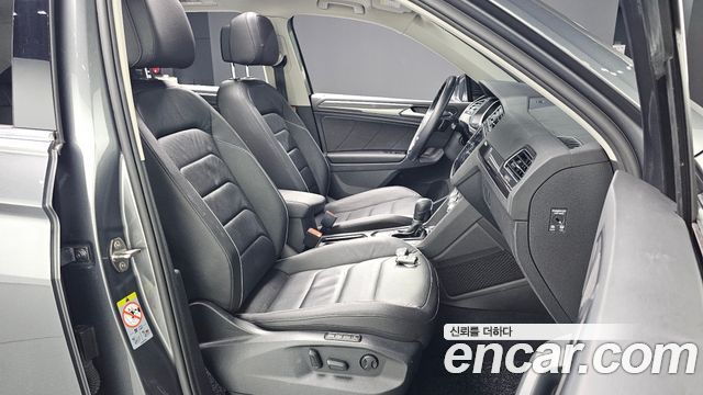 Volkswagen Tiguan (II) 2.0 TDI Prestige 2020 — фото 26