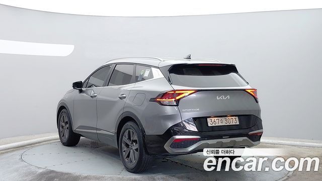 Kia Sportage (V) Diesel 2.0 2WD Nobleless 2022 — фото 2
