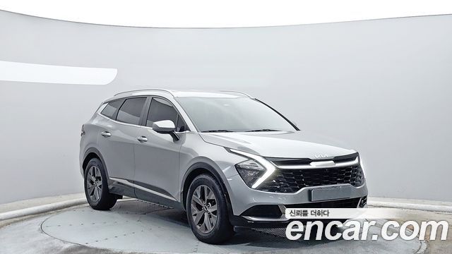 Kia Sportage (V) Diesel 2.0 2WD Nobleless 2022 — фото 3