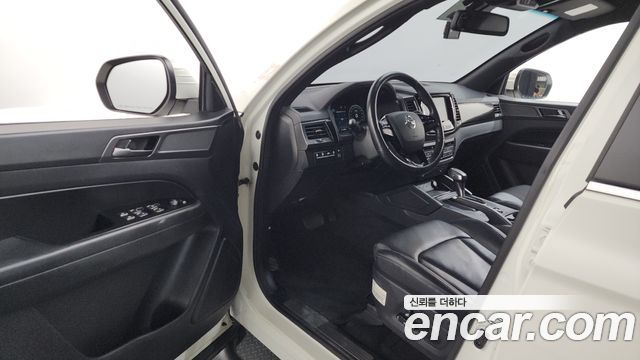 KG Mobility (SsangYong) Rexton Sports Khan Diesel 2.2 4WD Prestige 2022 — фото 10