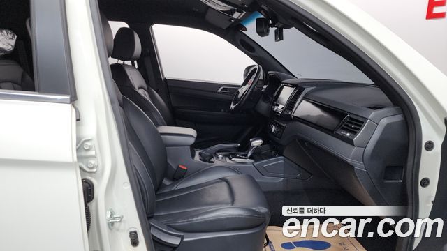 KG Mobility (SsangYong) Rexton Sports Khan Diesel 2.2 4WD Prestige 2022 — фото 26