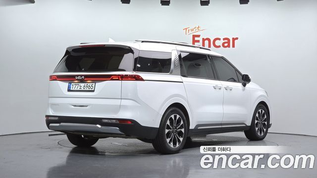 Kia Carnival (IV) Gasoline 9-Seater Signature 2023 — фото 2