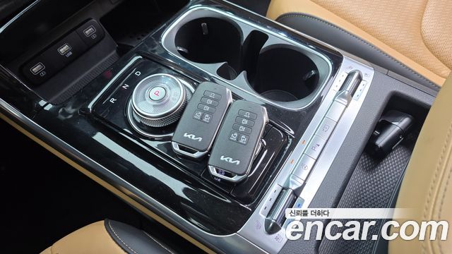 Kia Carnival (IV) Gasoline 9-Seater Signature 2023 — фото 9