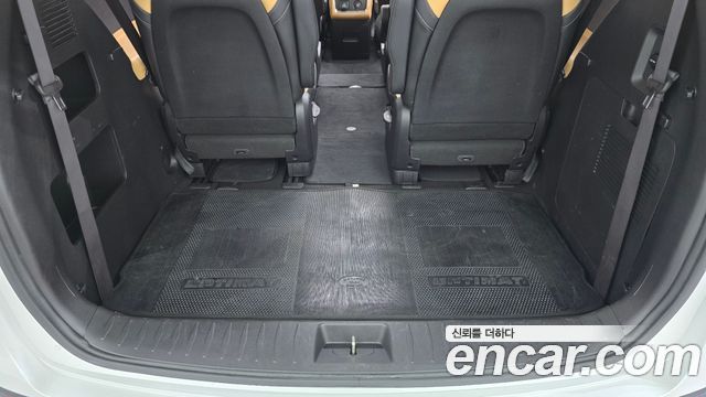 Kia Carnival (IV) Gasoline 9-Seater Signature 2023 — фото 16